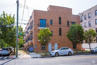 Building Photo - 160-18 Sanford Ave