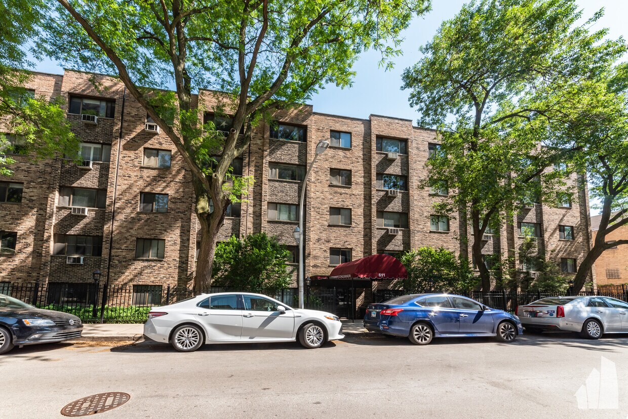 611 W Patterson Ave Unit 514, Chicago, IL 60613 Condo for Rent in