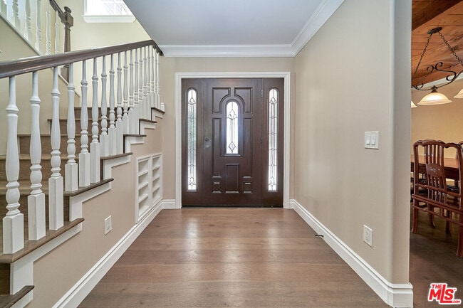 Foto del edificio - 4736 Rosemont Ave