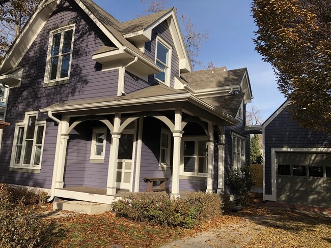 Building Photo - 1804 Walnut Hollow Ln