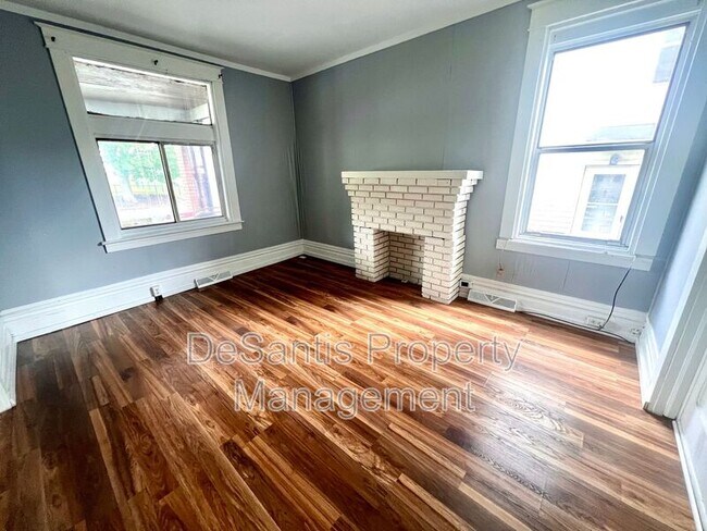 Foto del edificio - 921 15th St