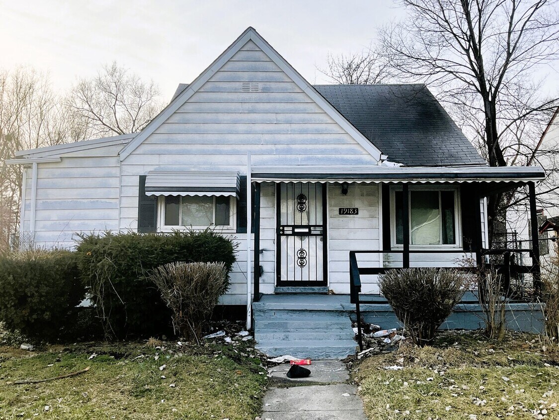 19183 Russell, Highland Park, MI 48203 House Rental in Highland Park