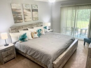 Building Photo - 1274 River Oaks Dr