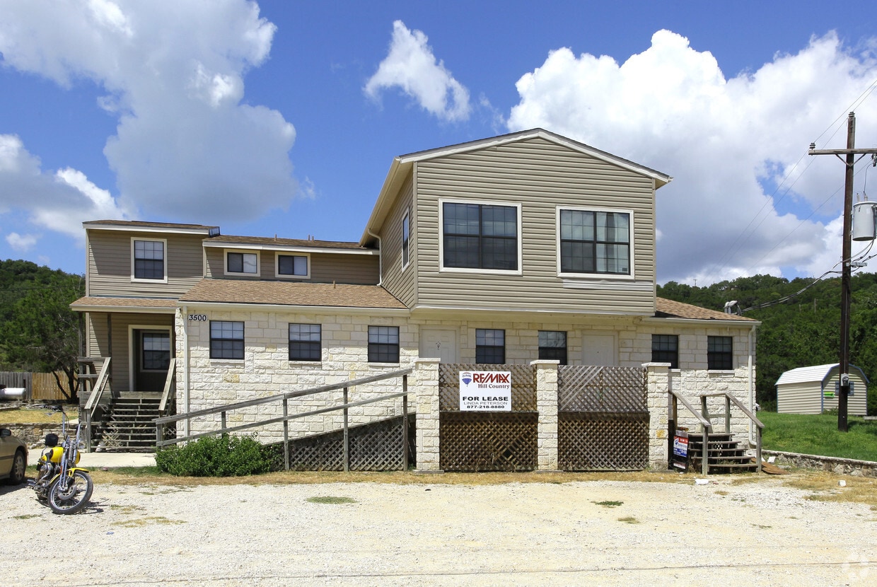 Building Photo - 3500 Fm-2673
