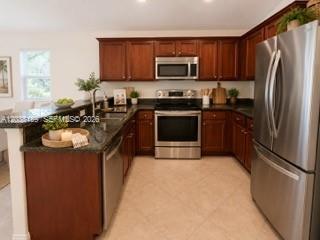 Foto del edificio - 2007 SW Jamesport Dr
