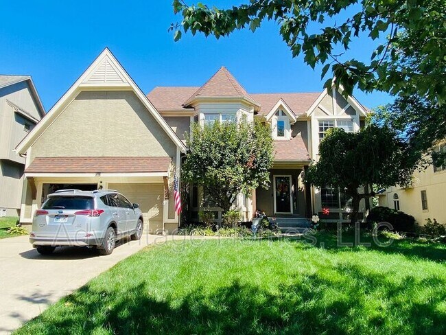 Foto del edificio - 14117 Parkhill Ln