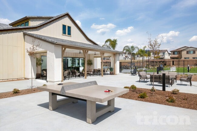 Interior Photo - Tricon Menifee
