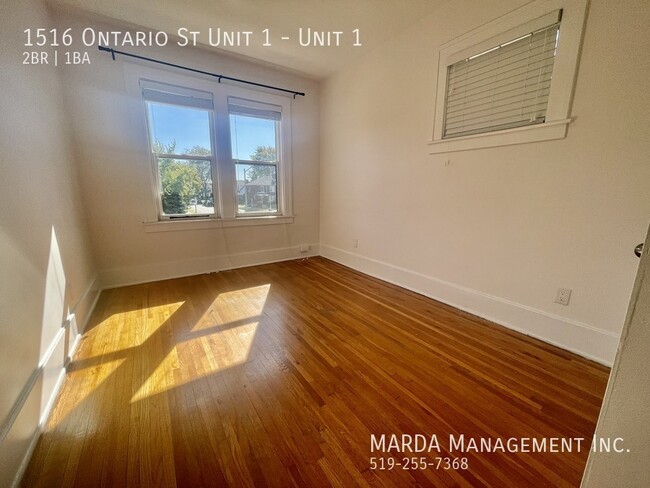 Photo du bâtiment - REFRESHING 2 BED/1BATH WEST END UNIT+HYDRO...