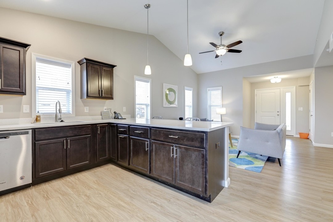 Middletown Place Apartments Apartments 1202 Churchill Rd Mahomet, IL