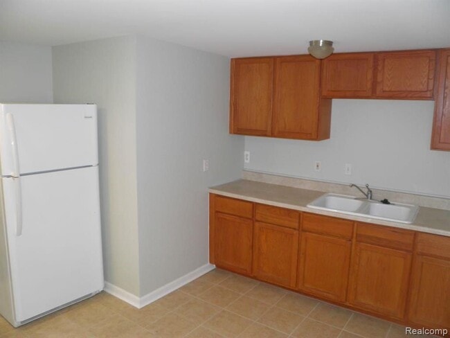 Building Photo - 21142 Ontaga St