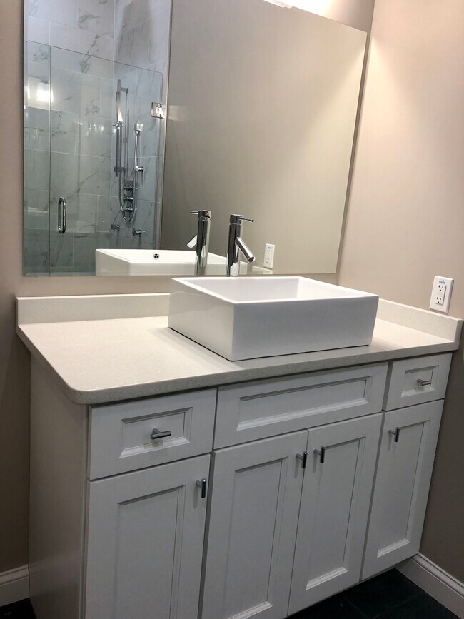 Foto del edificio - 108 N Washington Ave