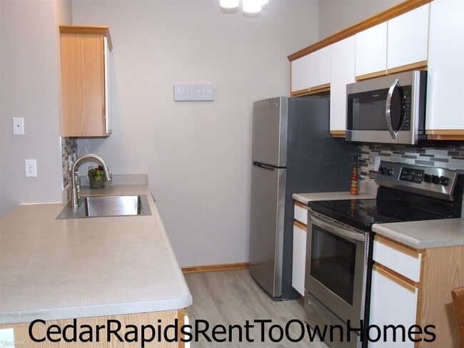 Building Photo - 2 br, 2 bath Condo - Rent To Own main floo...