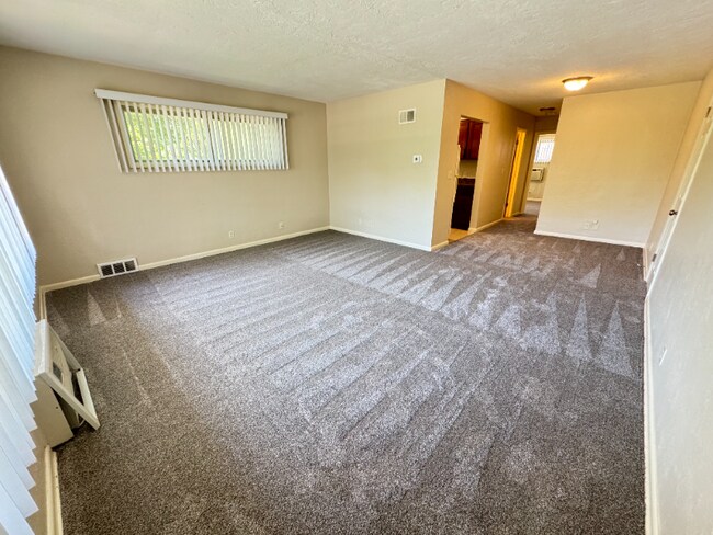 Foto del edificio - 1400 S 20th St