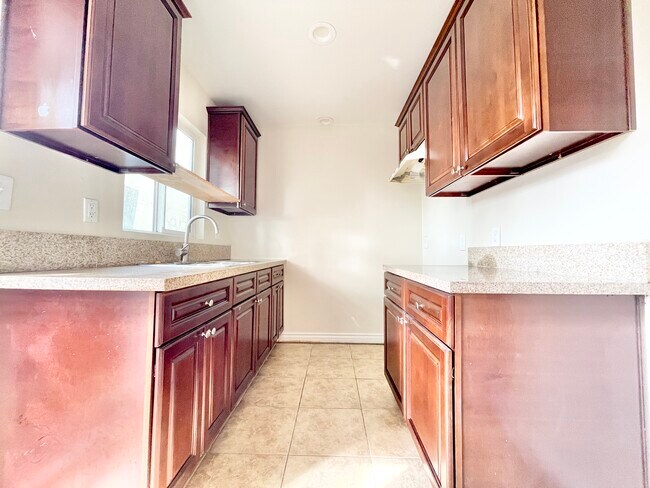 Foto del edificio - 10958 S Broadway