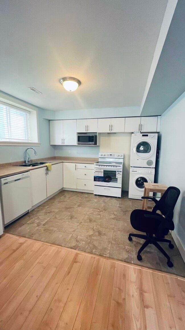 Photo du bâtiment - 14941 35 Av