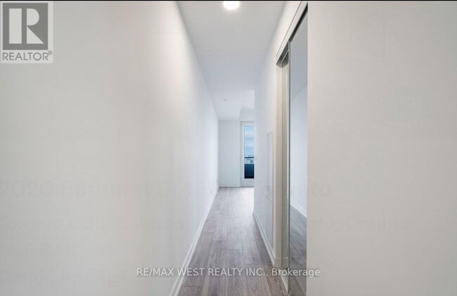 Building Photo - 2020 Bathurst St