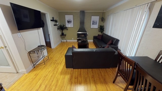 Primary Photo - 1533 N Bronson Ave