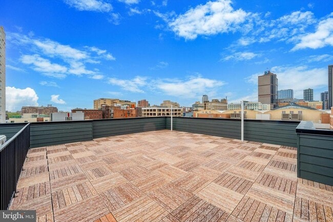 Foto del edificio - 225 N 12th St