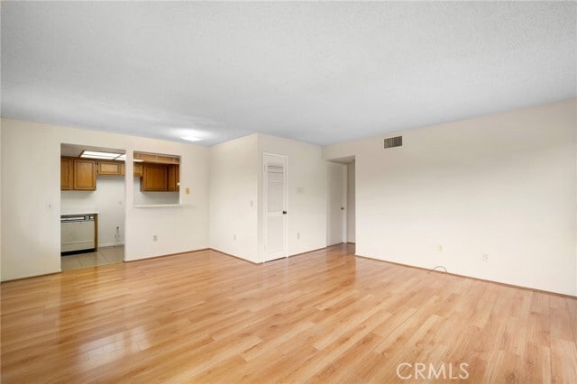 Foto del edificio - 1004 E Garfield Ave