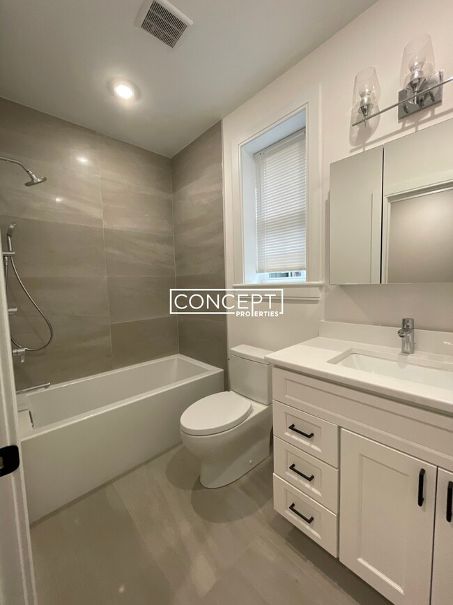 Building Photo - 47 Englewood Ave