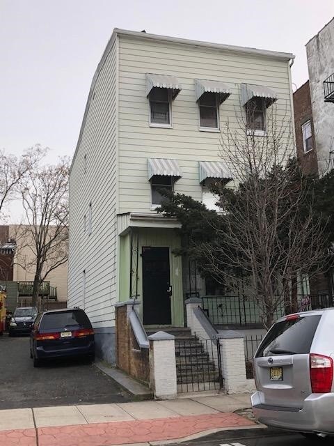 Primary Photo - 508 Bergenline Ave
