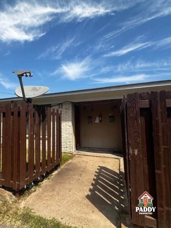 Foto del edificio - 1305 S Jefferson Ave