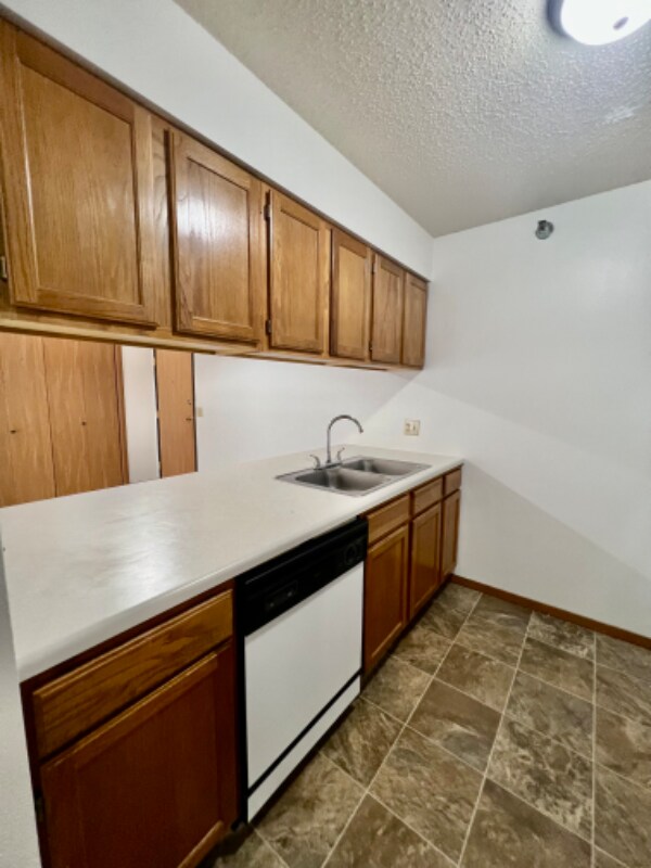 Foto del edificio - 4601 E 26th St