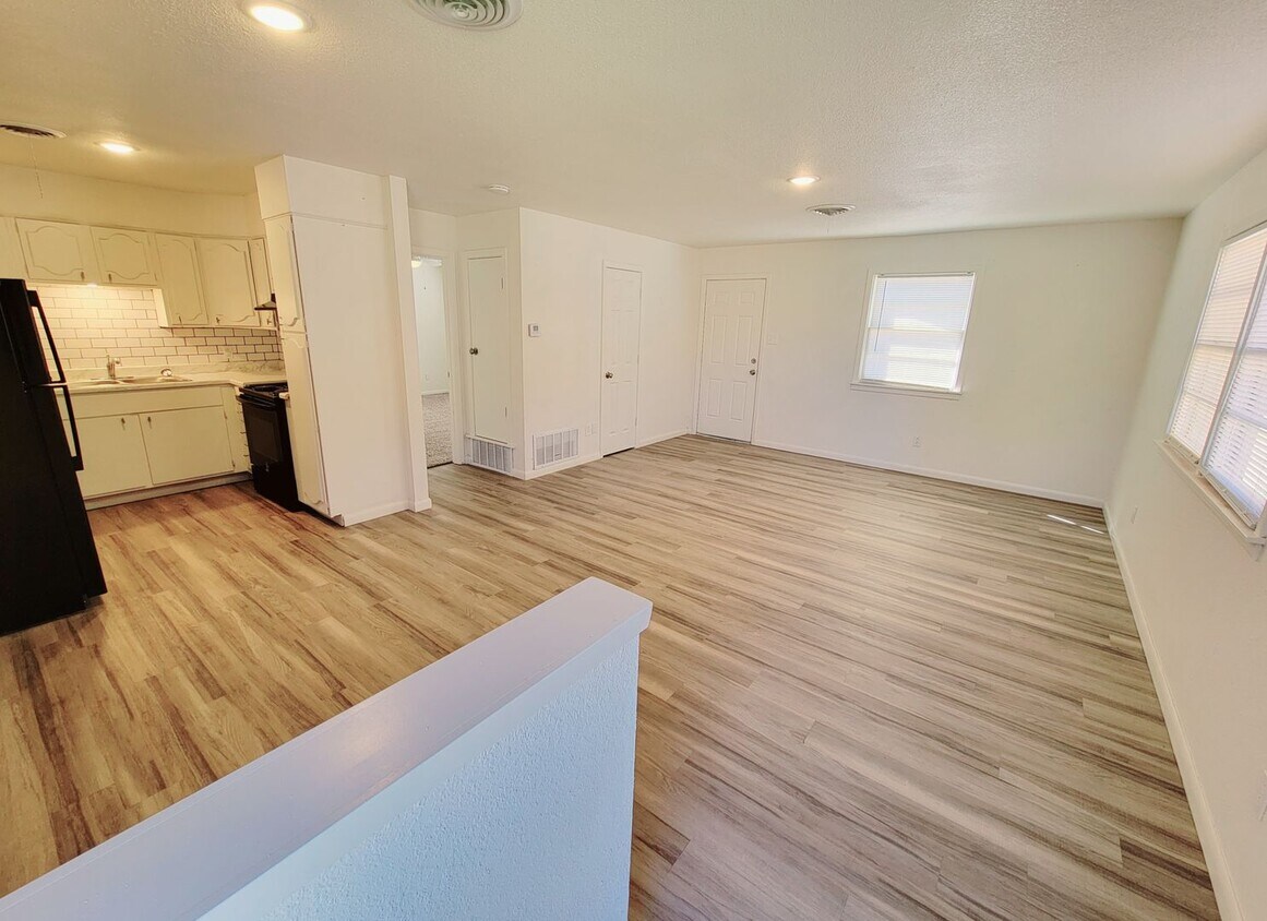 Foto principal - 2113 51st St
