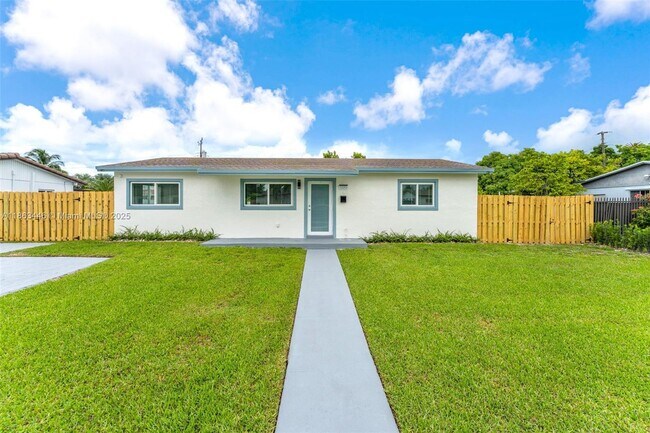 Foto del edificio - 12253 SW 28th Terrace