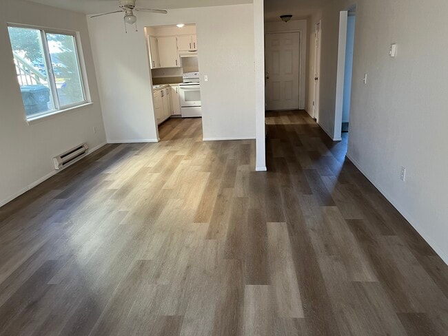 Foto del edificio - 171 SW 7th Ave