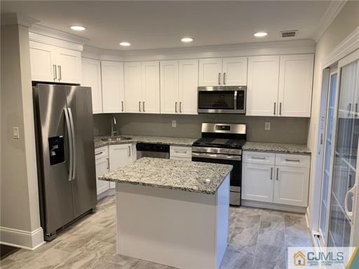 Foto del edificio - 1504 Mahogany Ct