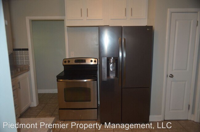 Foto del edificio - 3 br, 1.5 bath House - 3801 Ebert Street