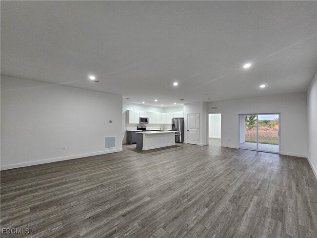 Building Photo - 9011 Penny Cir