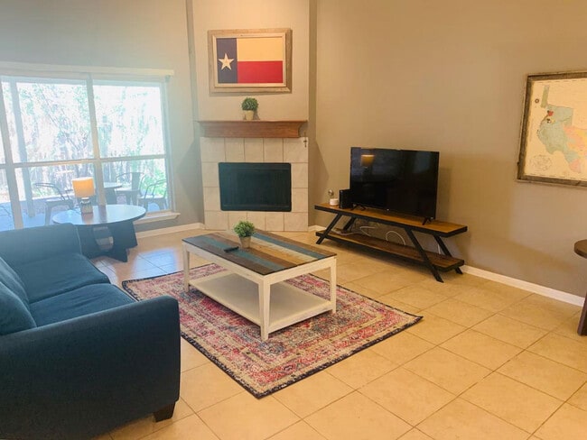 Foto del edificio - 802 Sable Trail Ct