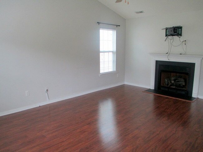 Building Photo - 4745 Corena Dr