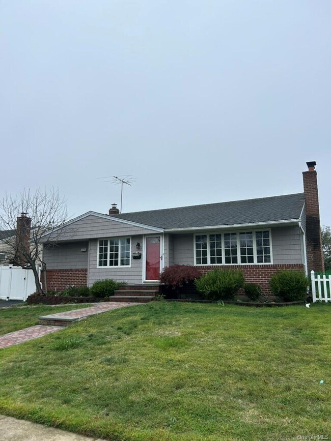 Foto del edificio - 77 Vassar Ln
