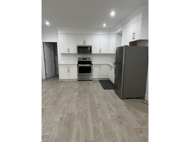 Photo du bâtiment - 7759-7157 157 St