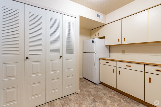 1HAB, 1BA, 686 - 736 ft² - Gull Prairie/Gull Run Apartments and Townhomes