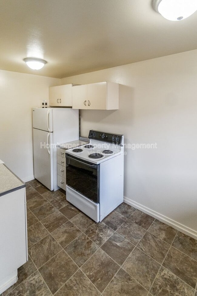 Foto del edificio - 728 W Maxwell Ave