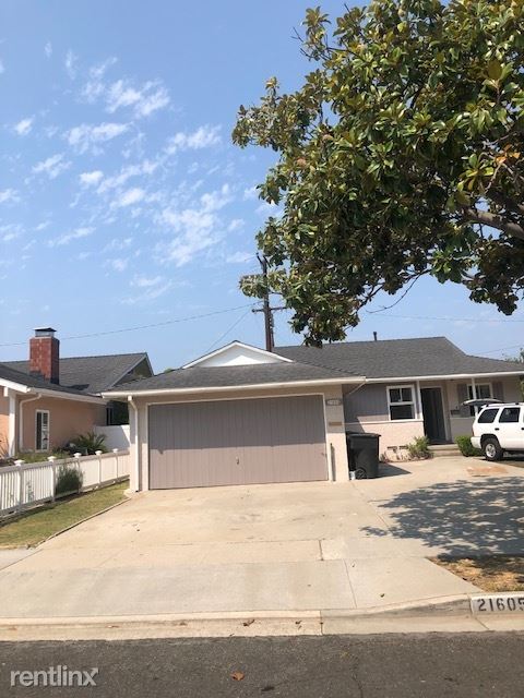 Primary Photo - 3 br, 2 bath House - 21605 Talisman St