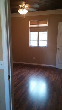Building Photo - 3837 Sudbury Ave