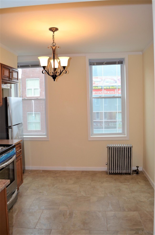 Building Photo - 344 Knickerbocker Ave