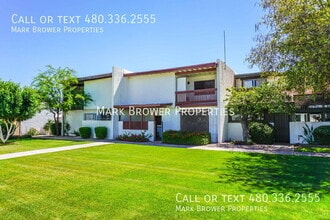 Building Photo - 3131 S Fairfield Dr