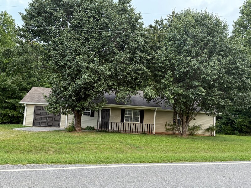 Foto principal - 25 Frogtown Rd