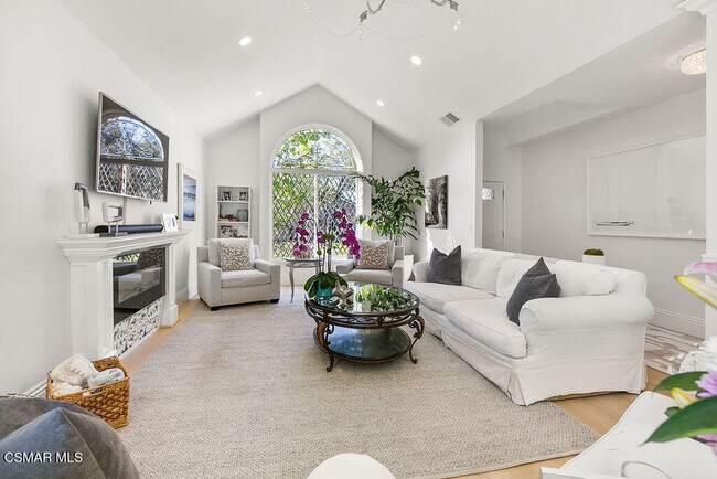 Building Photo - 2181 Brookfield Dr