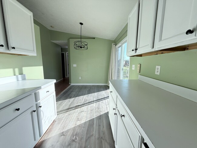 Foto del edificio - 5840 Monticello Dr