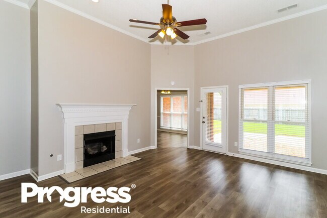Building Photo - 9261 Chimneyrock Blvd.