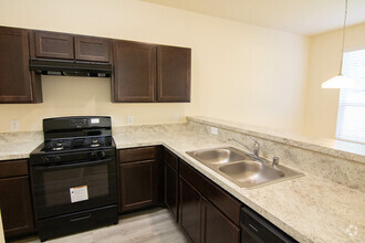 Building Photo - 3927 Silver Ranch Rd