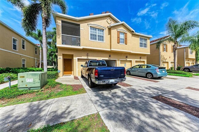 Foto del edificio - 3821 Parkridge Cir