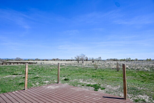 Building Photo - Stunning St. Anthoney Home: Recently Remod...
